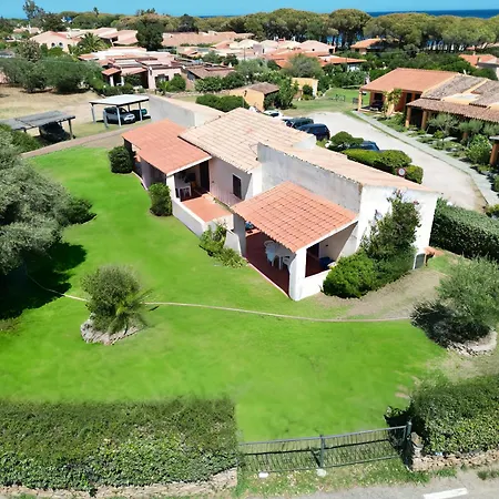 Seadas Garden - 2 Min Away - Wi-fi - Ac - Parking - Bbq - Pet Friendly Daire Budoni