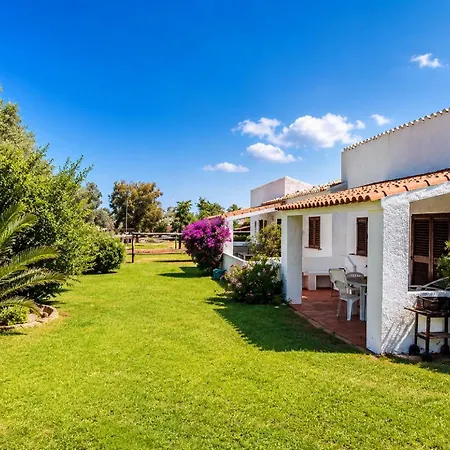 Апартаменты Seadas Garden - 2 Min Away - Wi-fi - Ac - Parking - Bbq - Pet Friendly Будони