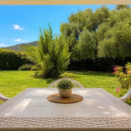 Seadas Garden - 2 Min Away - Wi-fi - Ac - Parking - Bbq - Pet Friendly *